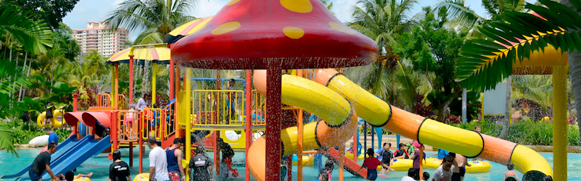 Malaysia Tour Package 3 nights 4 days with A Famosa Water Park